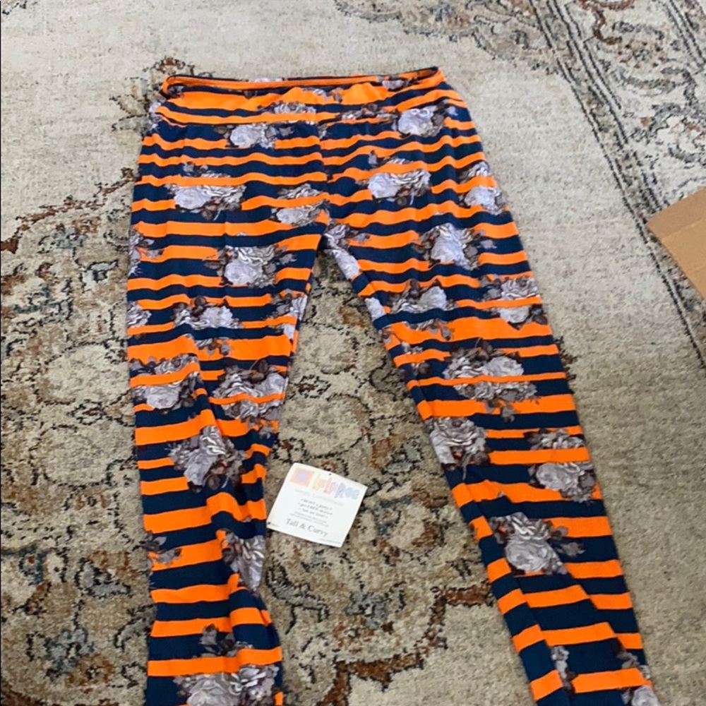 Patterned leggings